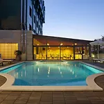 By Ihg 4*