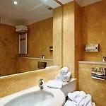 By Ihg 4* كالياري