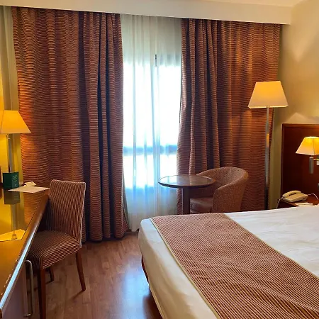 Hotel By Ihg Cagliari