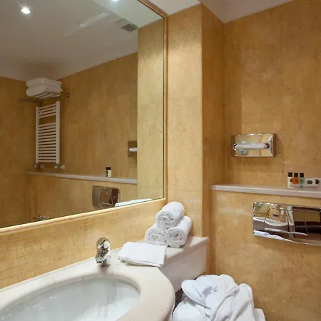 By Ihg Hotel Cagliari