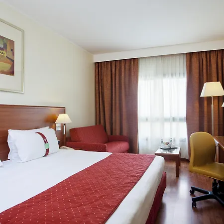 By Ihg Hotel 4*