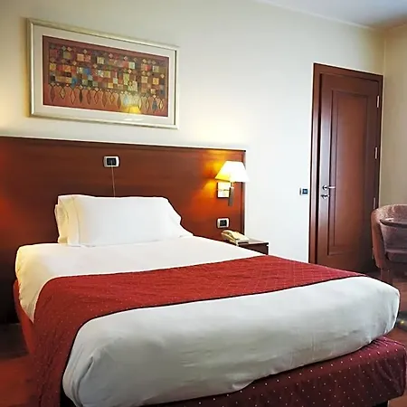 By Ihg