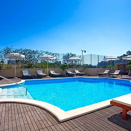 Hotel By Ihg 4*