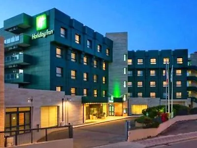 מלון By Ihg קליארי